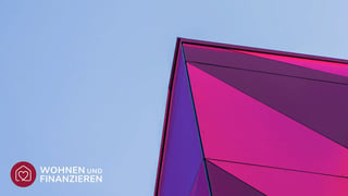 Ecke eines modernen Hauses mit pinker Fassade