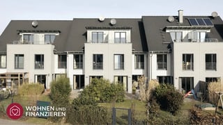 Modernes Reihenmittelhaus
