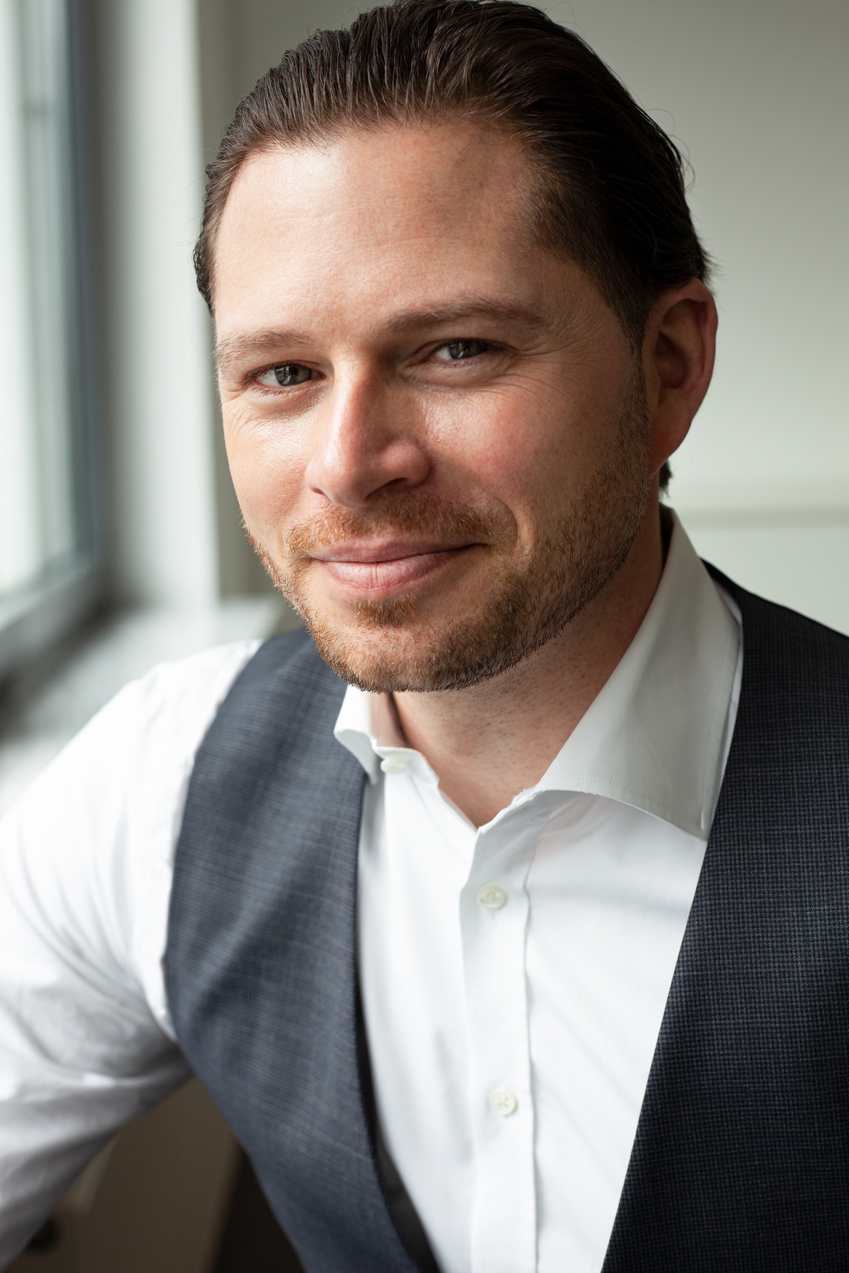 Finanzierungsvermittler Sebastian Eiermann Portraitfoto