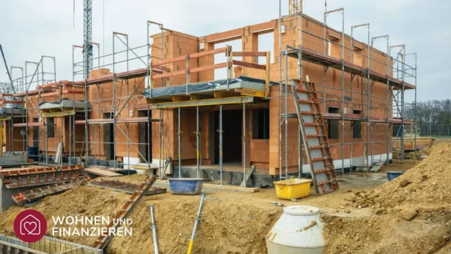 Haus während der Rohbauphase